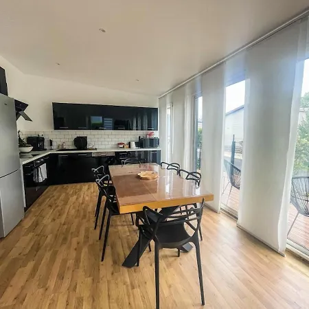 別荘 Bord De 4 Etoiles *